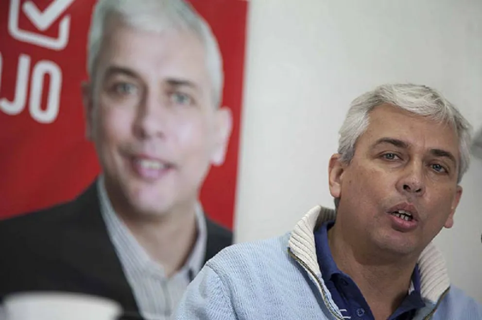 Zidar se bajó de la candidatura a intendente y complicó a la UCR.