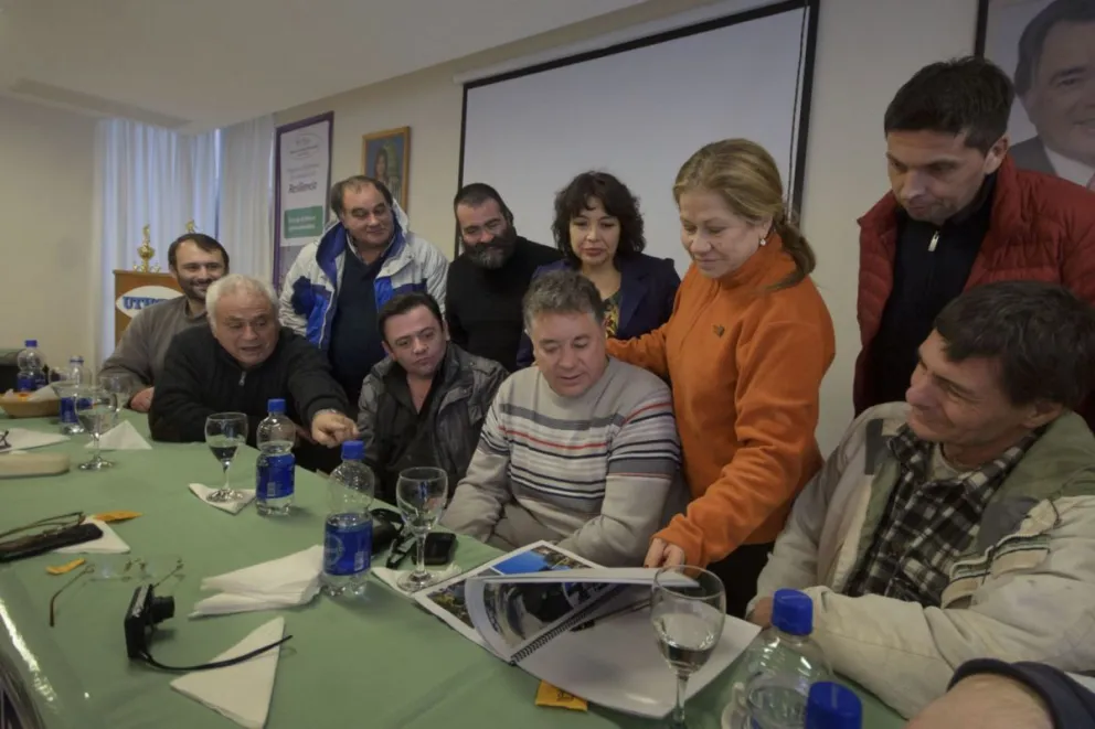 La diputada vino a Bariloche para organizar la campaña de Massa.