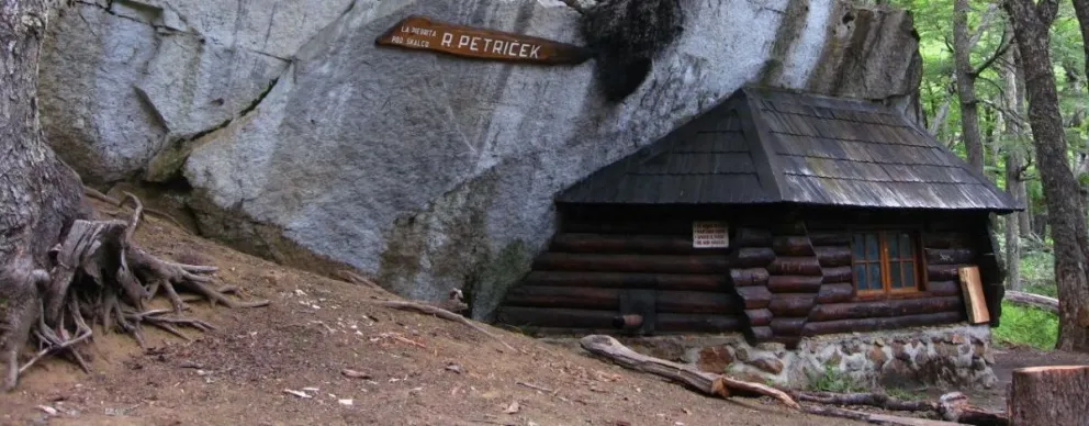 Hasta este refugio fueron guiadas las turistas por medio del 911