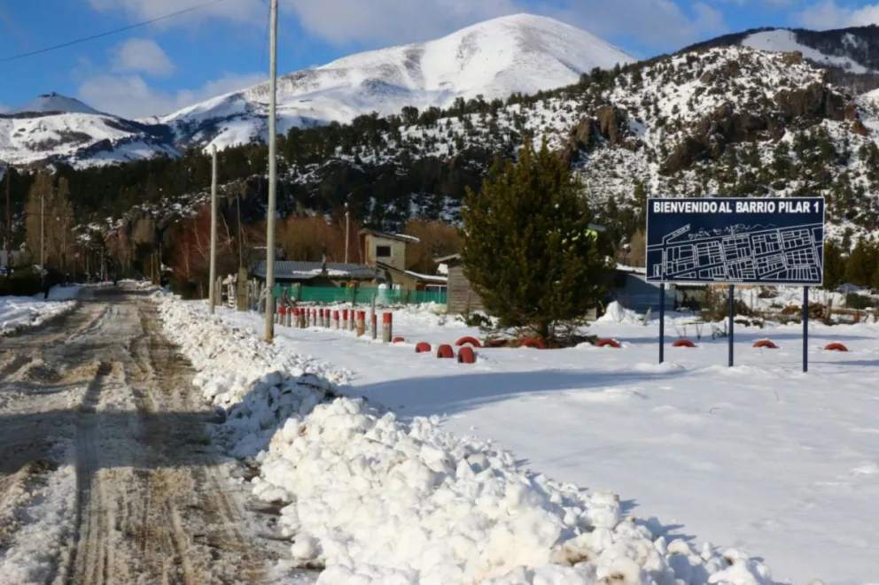 Barrios del alto reclaman por la falta de conexión a internet en la zona