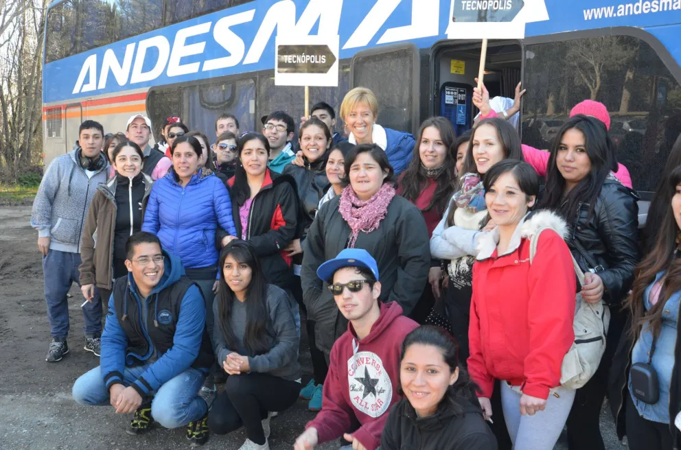 Partieron las primeras escuelas hacia Tecnópolis