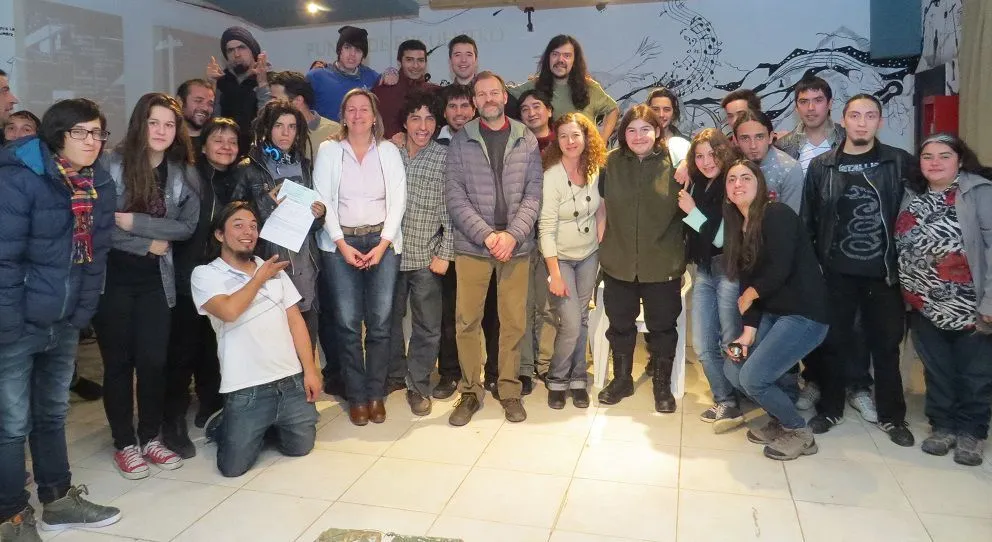 Músicos recibieron aporte para equipar la sala comunitaria