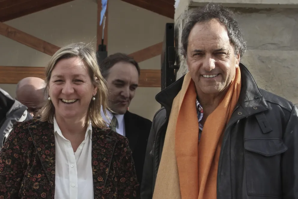 “El voto a Scioli garantiza más obras y trabajo para Bariloche"