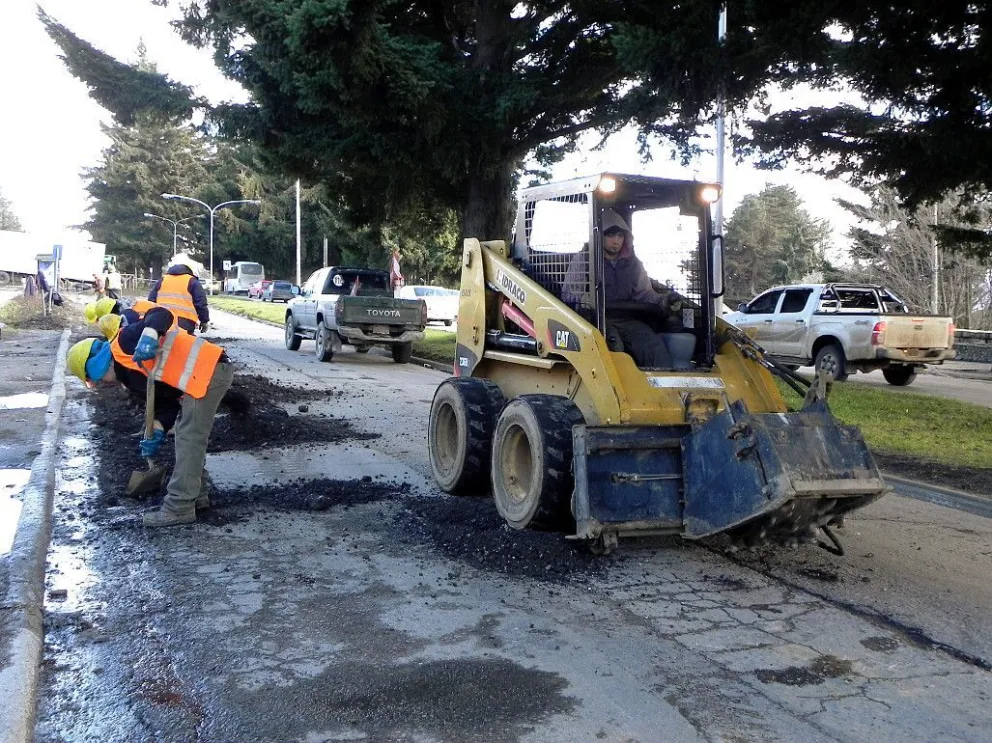 Esta semana, se avanzará en el bacheo de varias calles