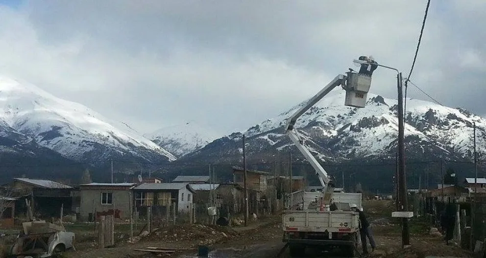 Las cuadrillas de la CEB trabajando en el barrio Malvinas.