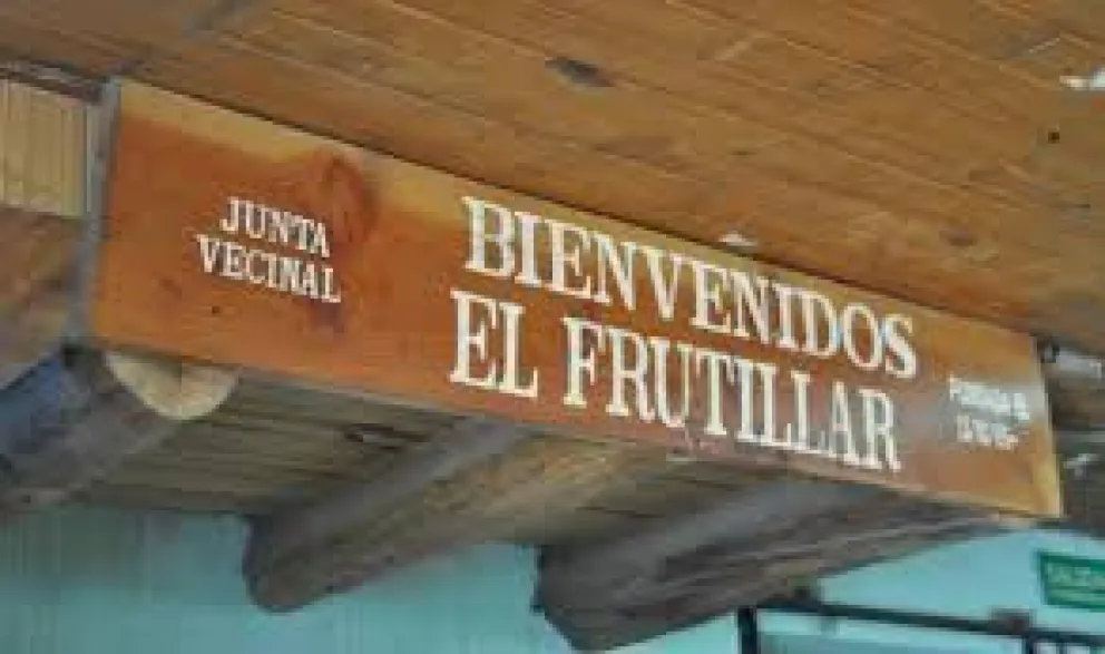 Festejan aniversario de mercado popular en El Frutillar