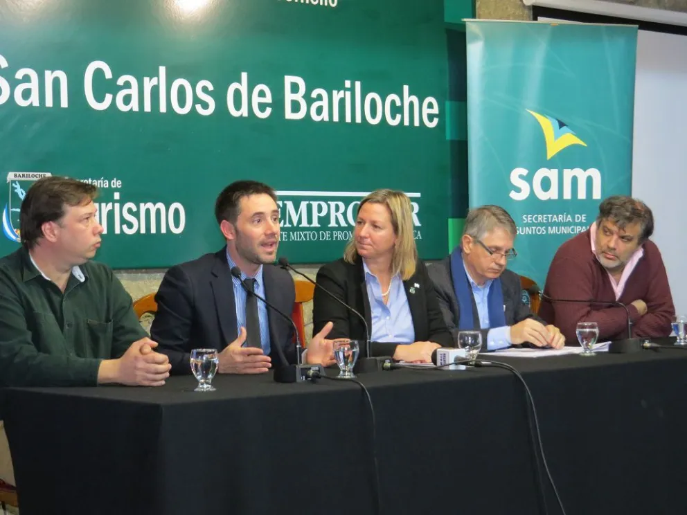 Representantes de las universidades presentaron trabajos con Martini