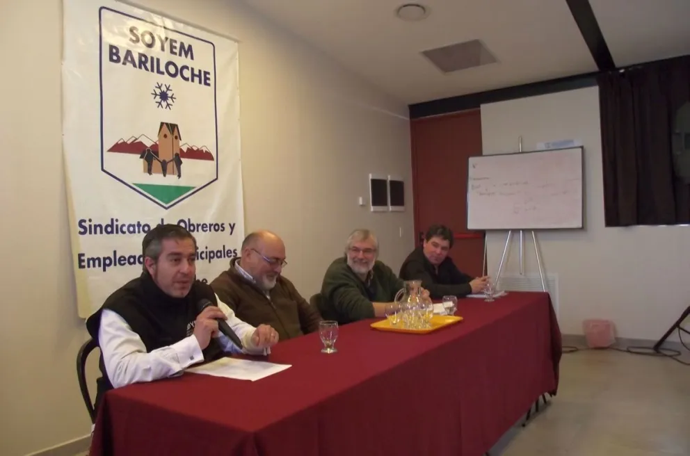 Tres candidatos a intendente asistieron a la convocatoria del Soyem.