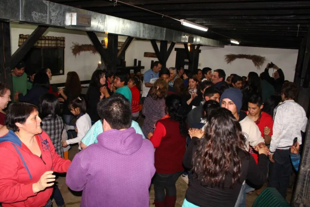 Cobarrubia cerró su campaña con fiesta solidaria