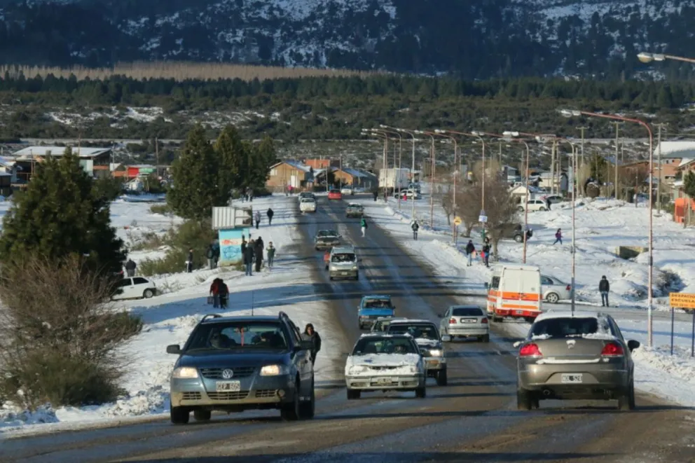 La nieve cubrió toda la ciudad.