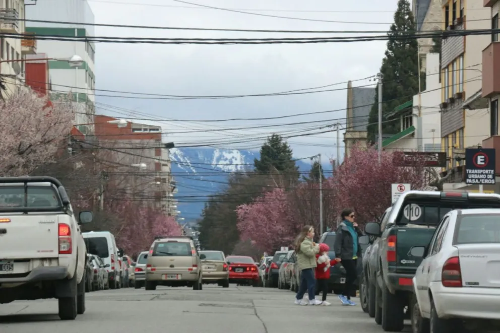 Abrigate que sigue el frío y el viento