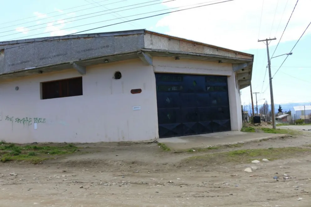 Círculo Gabriela Mistral, ubicado en Neuquén y Sarmiento. 