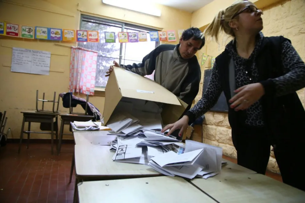 UMP apeló el escrutinio definitivo y denunció “irregularidades”