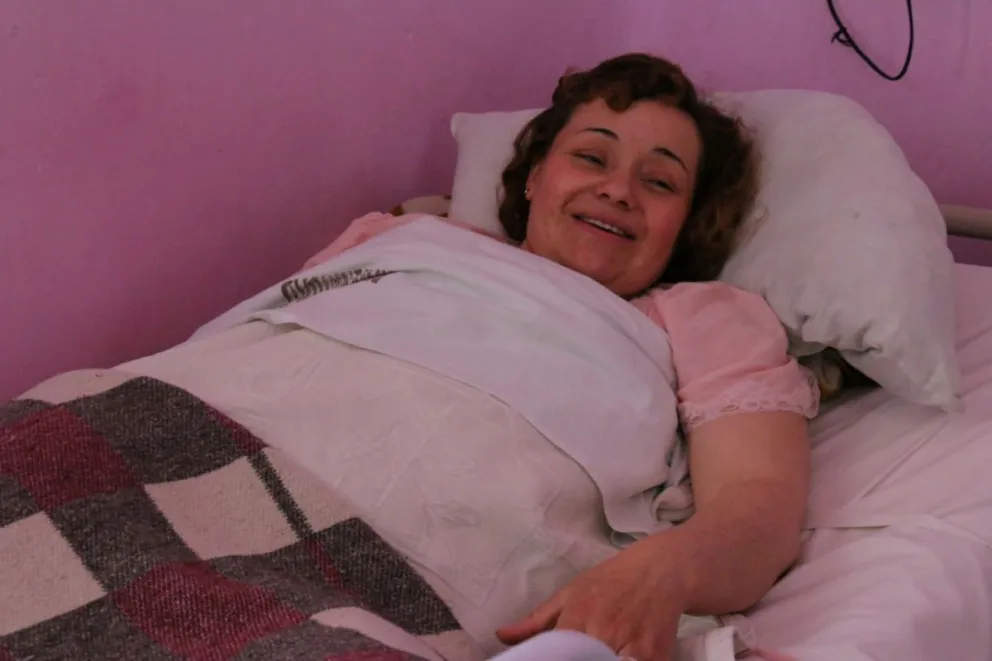 Soledad Valderas dio a luz en la calle a su séptimo hijo varón.