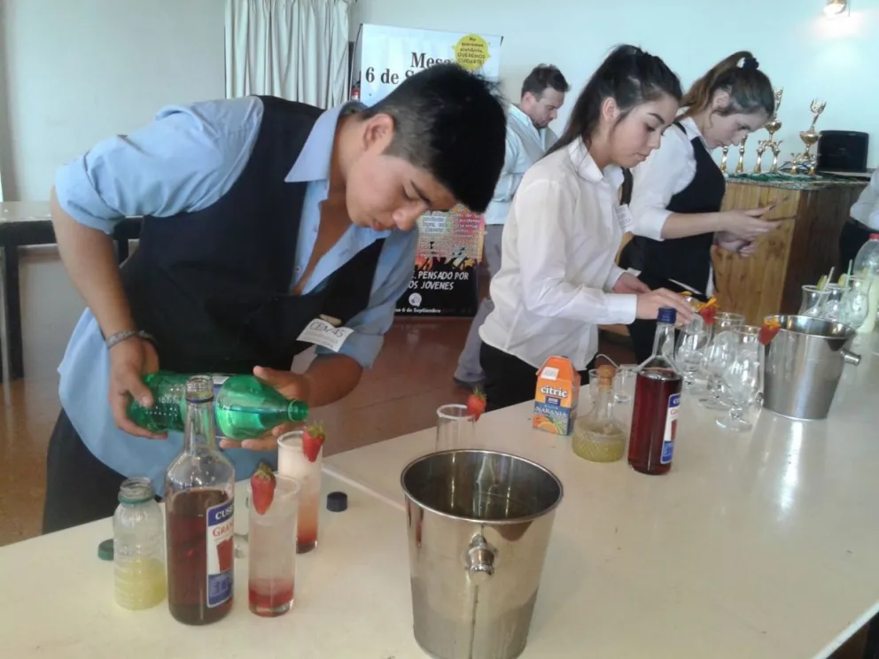 Estudiantes competirán por el mejor trago sin alcohol.