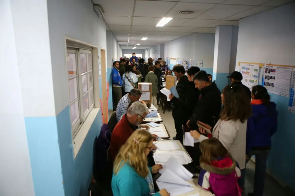 Pasaron el feriado para el 27 de noviembre por el ballotage