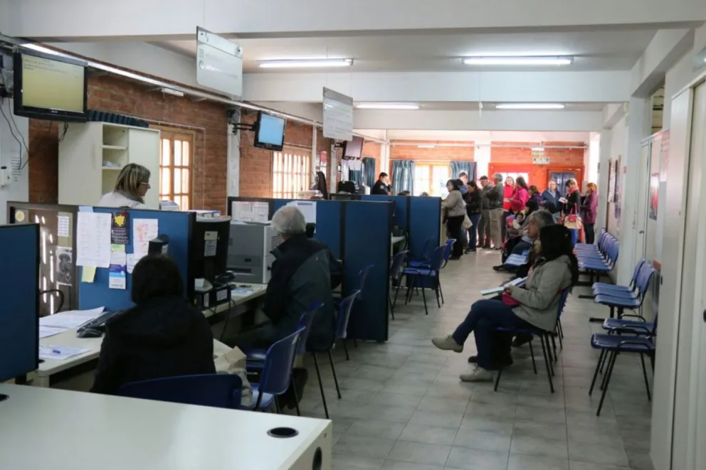El Gobierno oficializó el incremento salarial de $4.000 para el sector público nacional