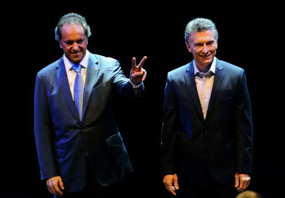La encrucijada de los argentinos: ¿Scioli, Macri o en blanco?
