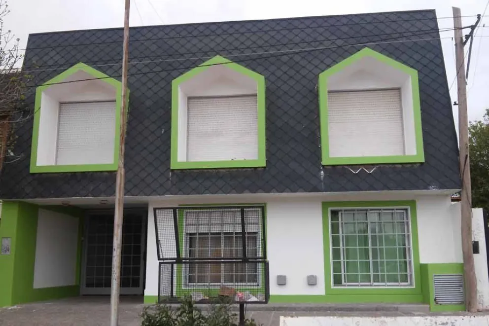 La residencia está ubicada en José Ingeniero N° 139.
