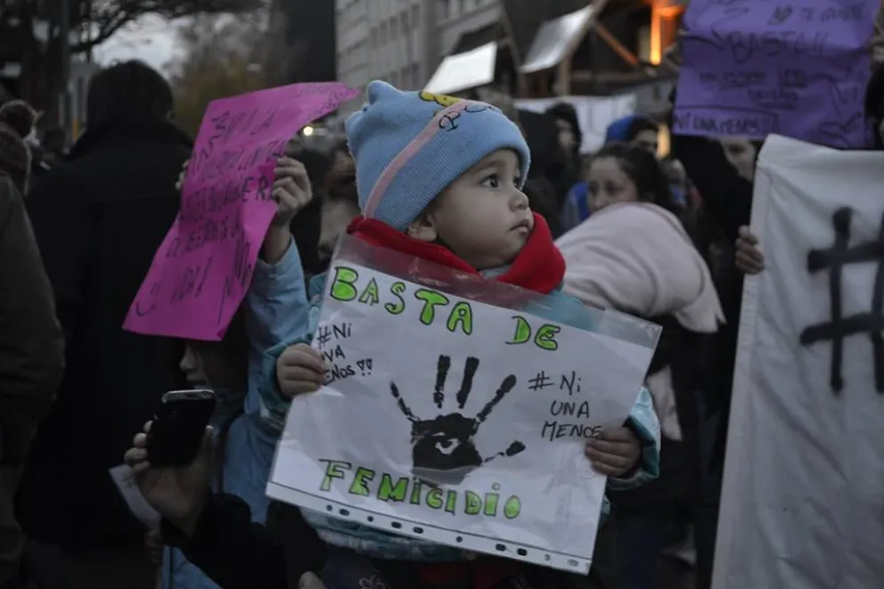 Bariloche también le dice basta a la violencia de género