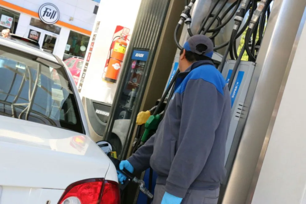 Aumentó el consumo de combustibles premium luego de la baja en los precios