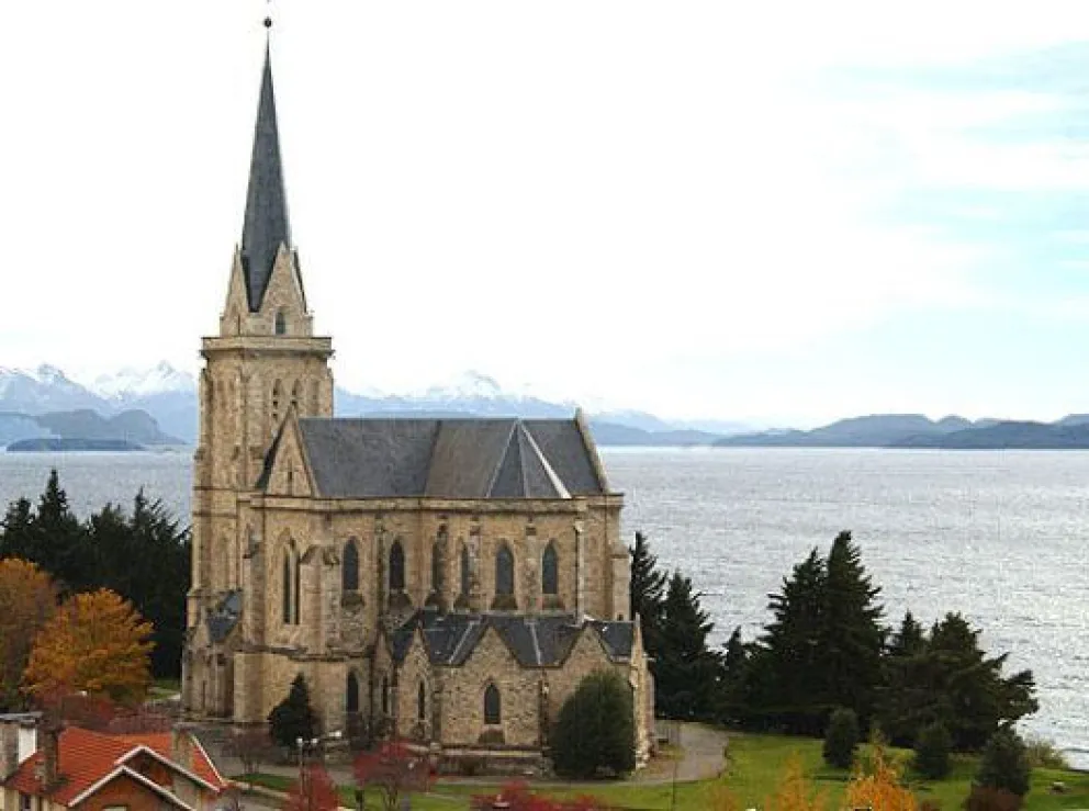 Catedral "Nuestra Señora del Nahuel Huapi".
