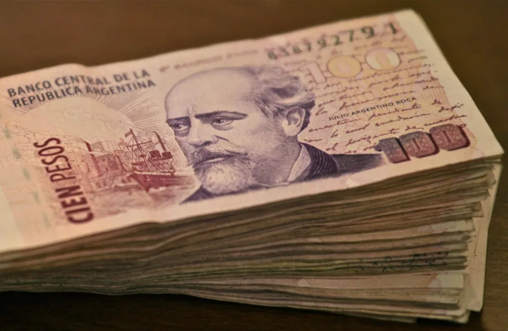 Comienza el cronograma de pago de sueldos a estatales