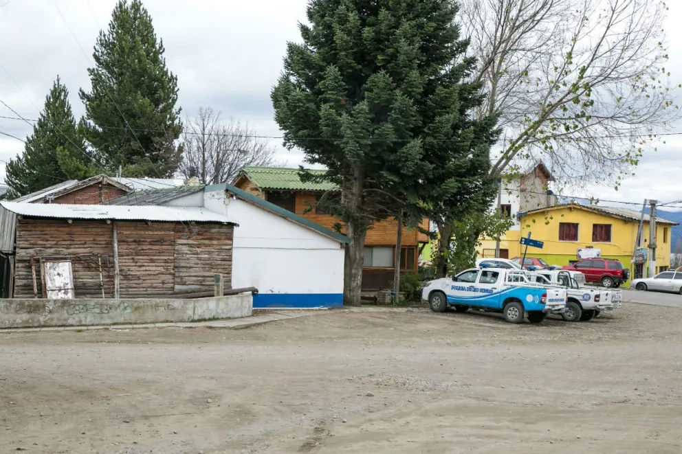 Detuvieron a un delincuente prófugo en Villa Llanquín