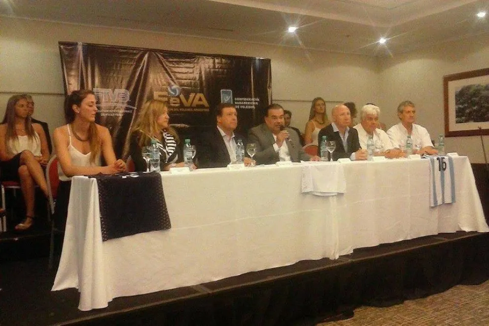 Presentaron el Preolímpico de voley que se jugará en Bariloche