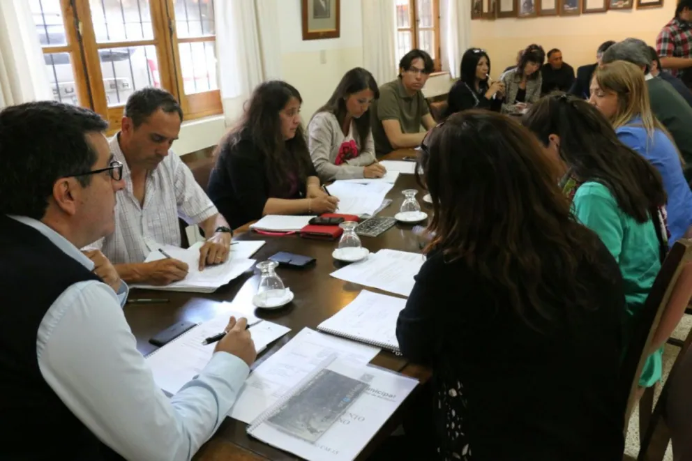 El Concejo convocó a audiencia pública por la suba de las tasas municipales.