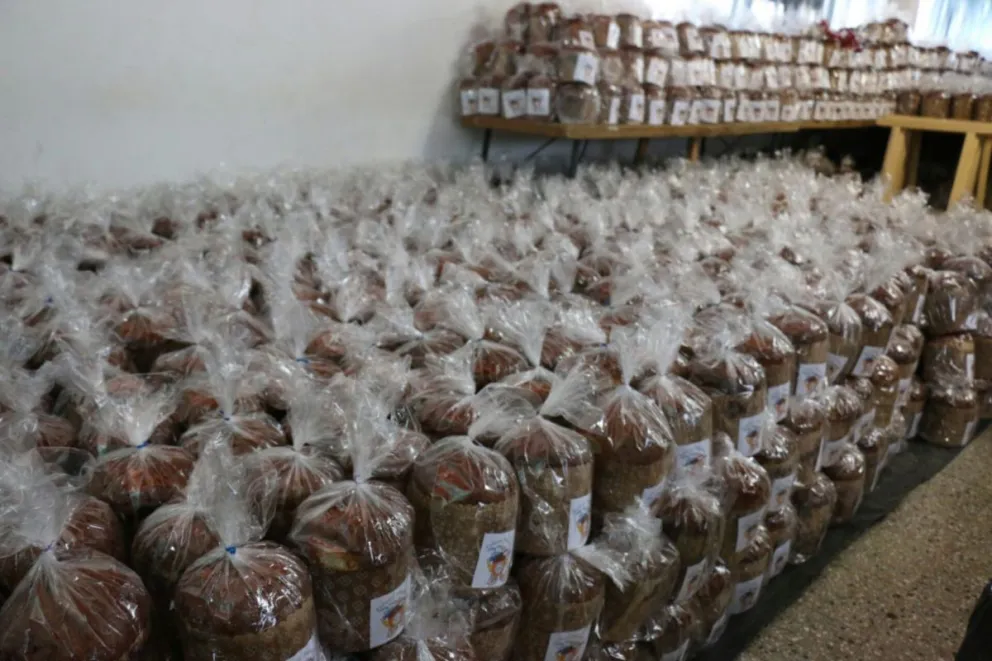 Misión cumplida: ya hay más de 10.000 panes dulces solidarios