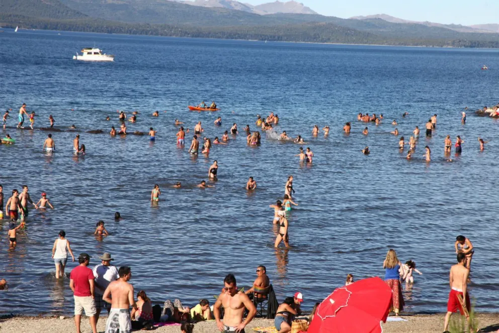 Consejos útiles para quienes se bañen en las playas públicas