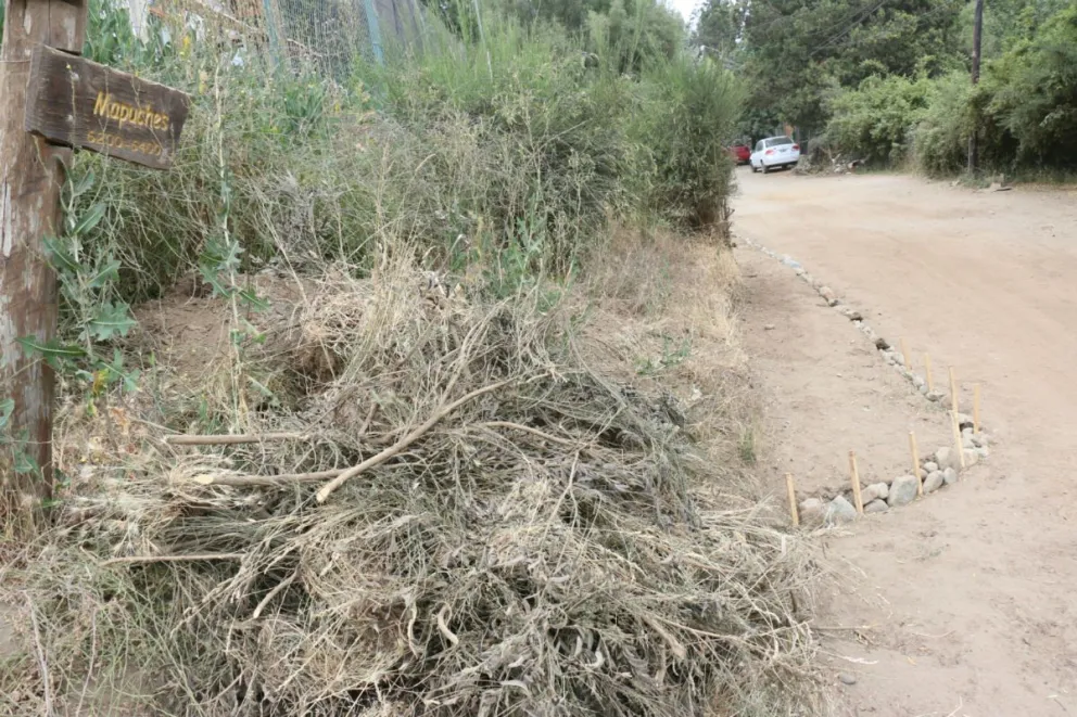 Le robaron un auto y lo encontró en Piedra del Águila