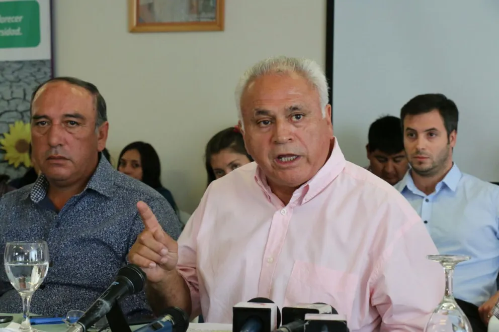 Zúñiga otra vez apuntó contra Soria. 