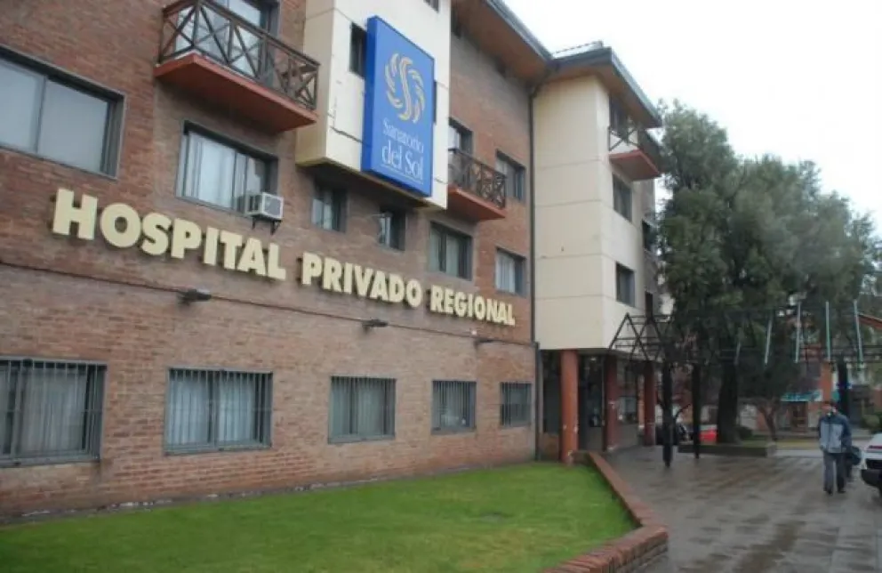 Los estudiantes fueron trasladados al HPR y al Sanatorio San Carlos.