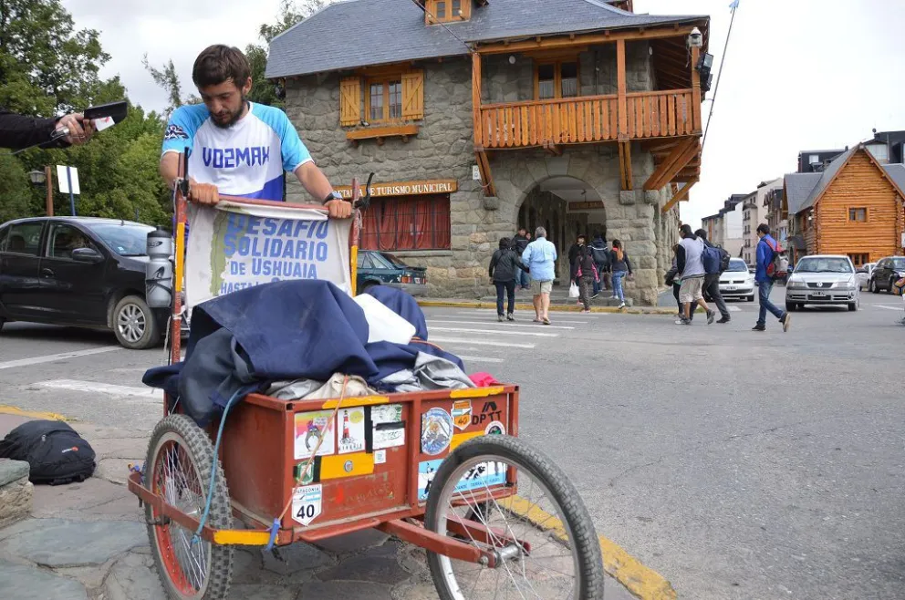 Unir Ushuaia con La Quiaca, el sueño del corredor solidario