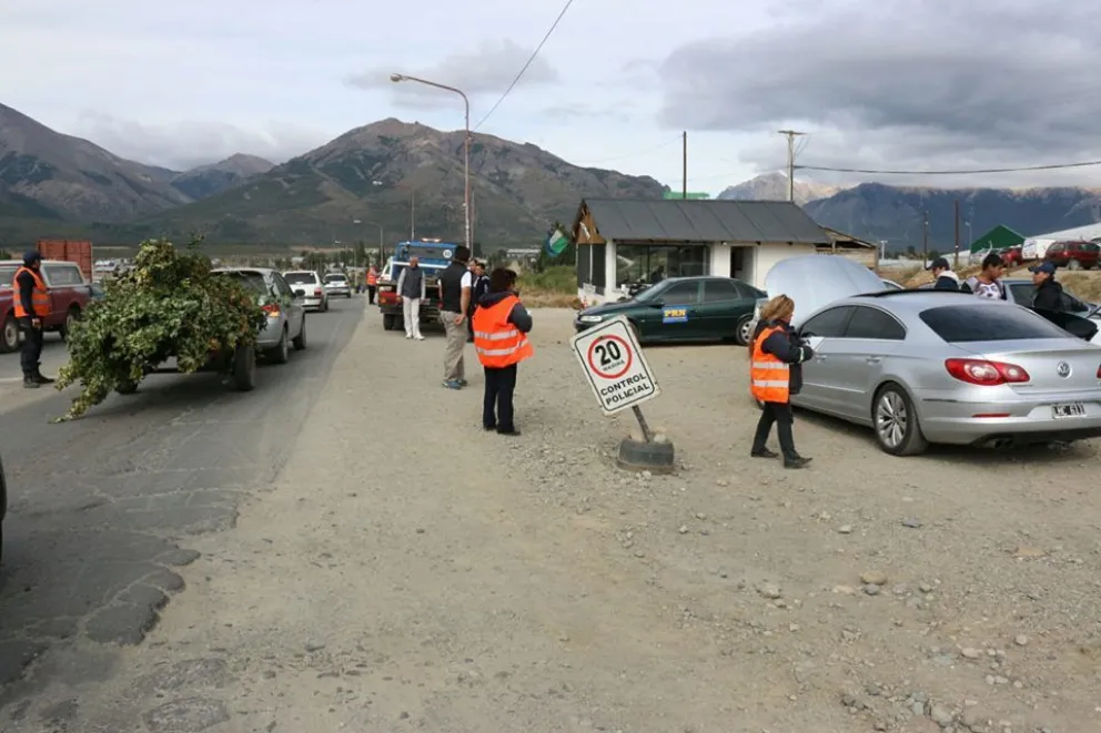 Secuestraron 16 autos y 15 motos por infringir la ley