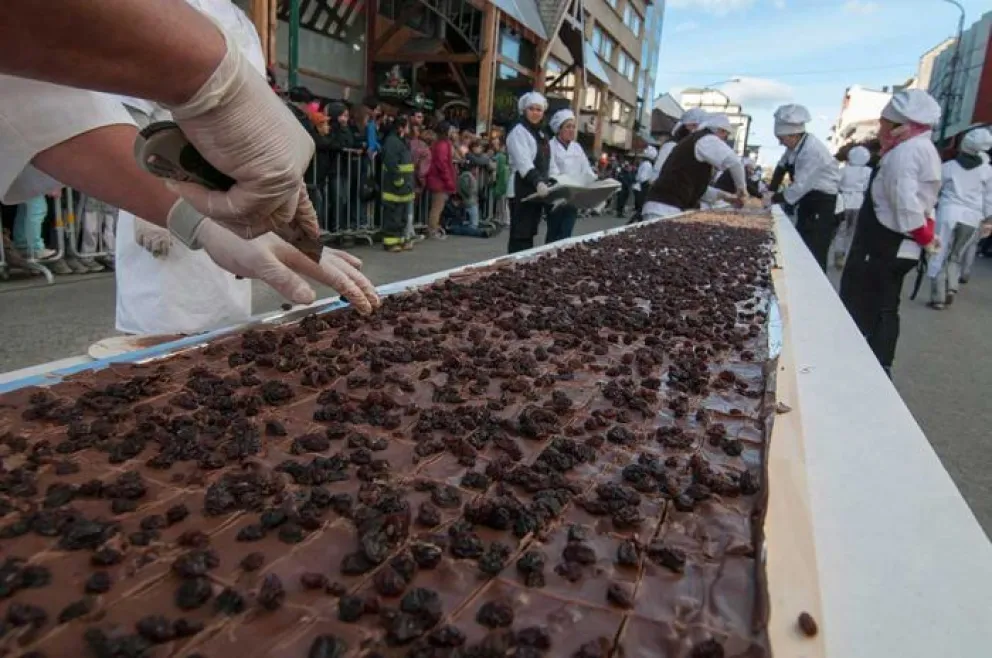 La barra gigante de chocolate fue la atracción del sábado