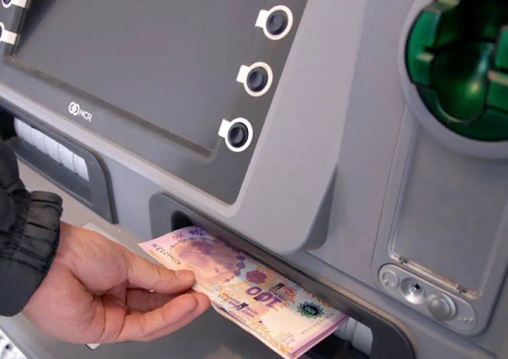 ¿Cuándo comienzan a pagar los salarios en la provincia?