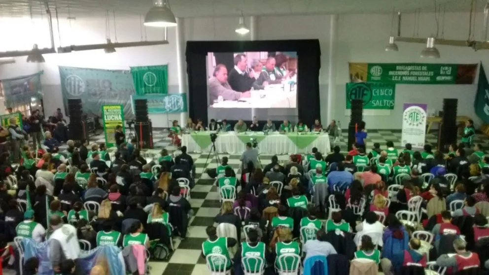 ATE prometió no realizar medidas de fuerza por 30 días y pidió audiencia con Weretilneck