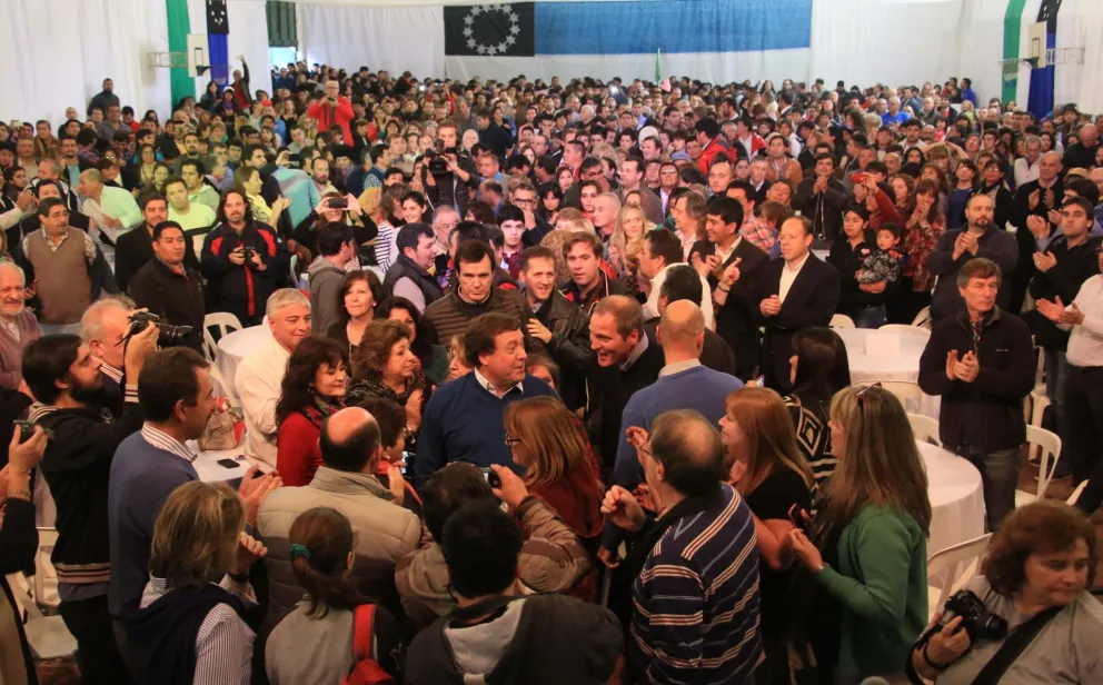 Fotos: se constituyó JSRN como partido