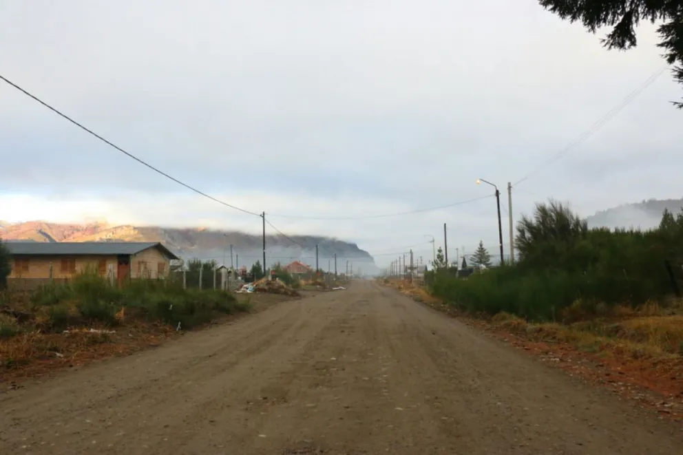 La mujer fue atacada por su pareja en el barrio El Frutillar.