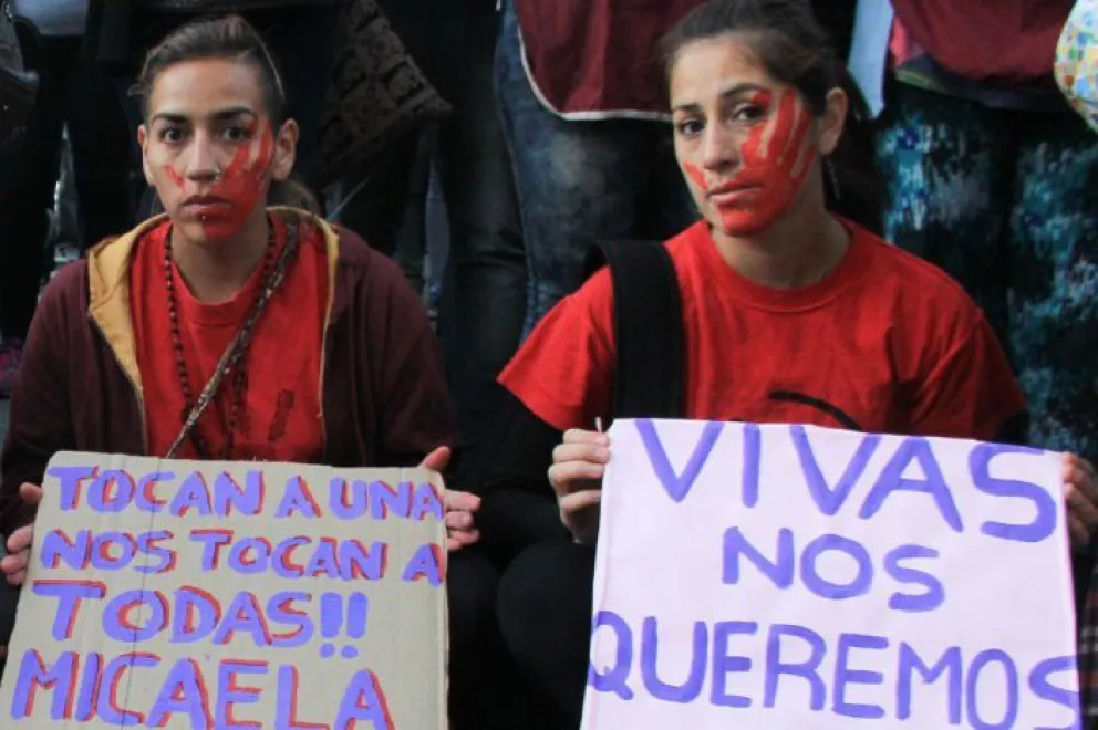Se concentrarán en el hospital en apoyo a la mujer quemada por su pareja