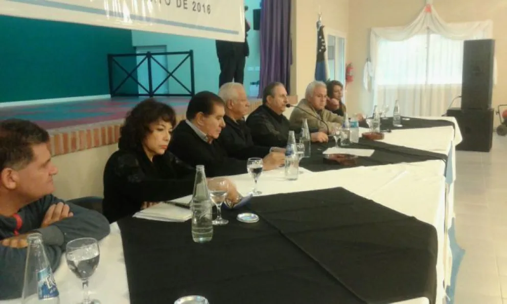 La CGT Río Negro se unificó y pedirá audiencia a Weretilneck