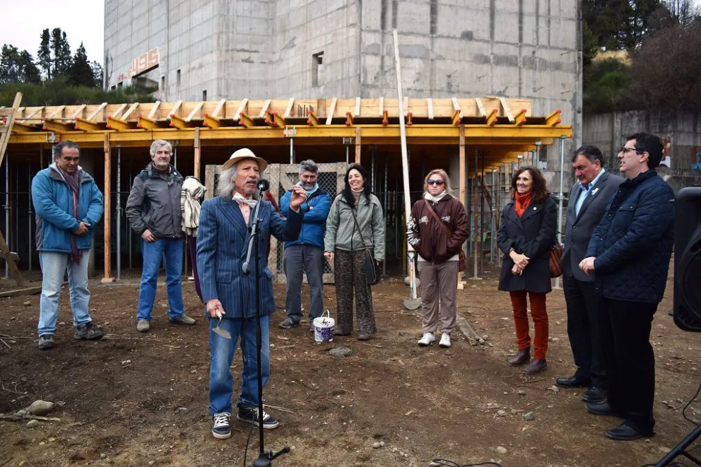 El teatro público, cada vez más cerca
