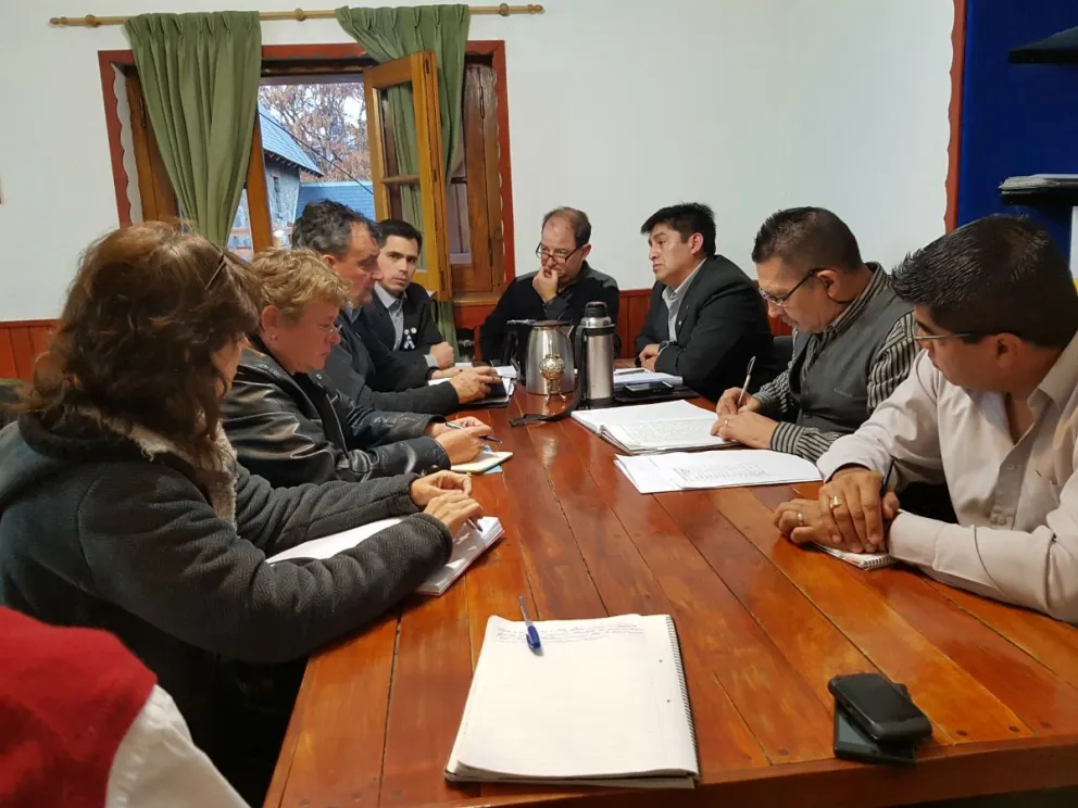 Acuerdan medidas de seguridad para implementar en Bariloche