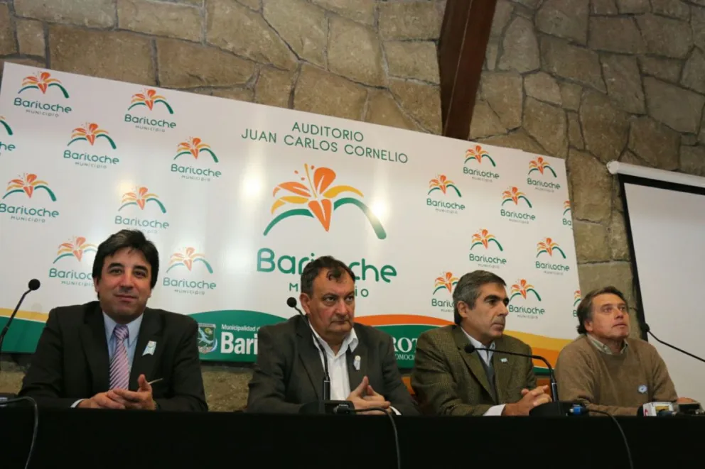 Gennuso fue elegido presidente honorario del Bariloche Bureau