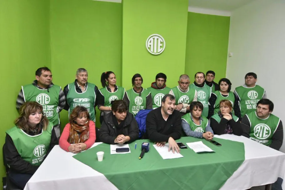ATE para por 48 horas ante la “falta de diálogo del gobierno provincial”