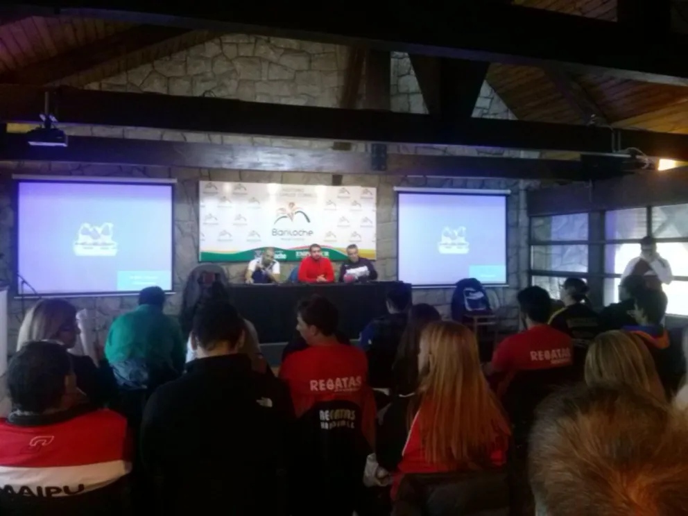Arrancó el Nacional de Clubes de handball categoría cadete