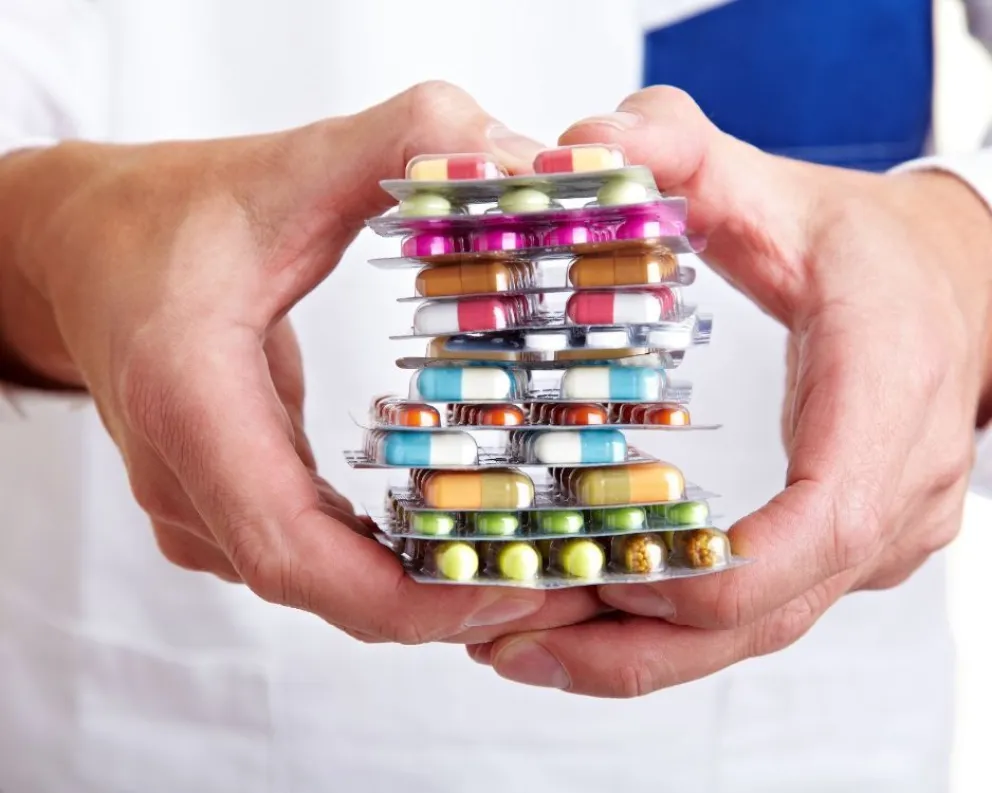 Proyecto de ley busca bajar los precios de medicamentos